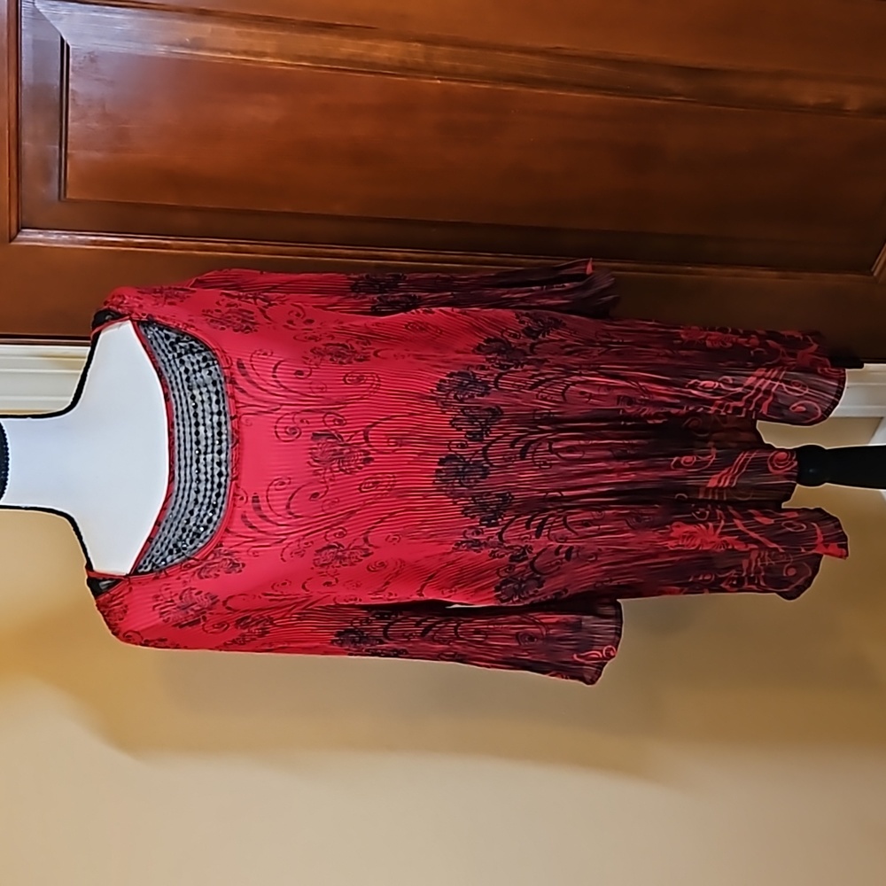MAGGIE BARNES BLOUSE DRESS TOP 1X 18/20W RED BLACK STUNNING 100% polyester